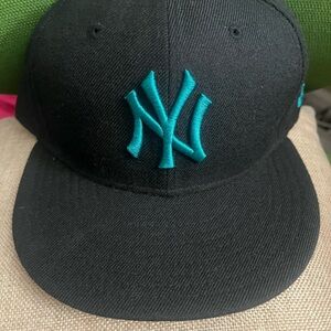 New York Yankees New Era Fitted Baseball Cap 7 1/2